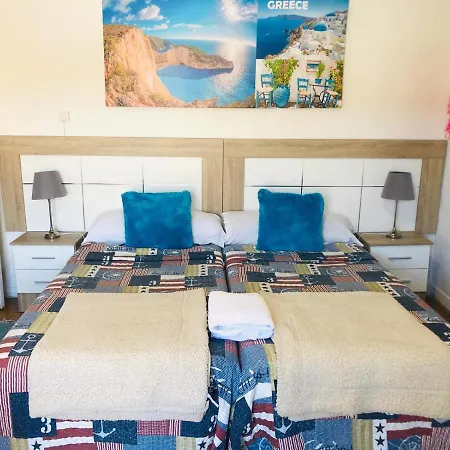 Plaza Mayor Guest house *